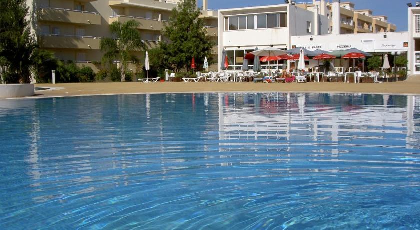 Sunny Apartment Al-Sakia, Quarteira, Vilamoura Exterior photo
