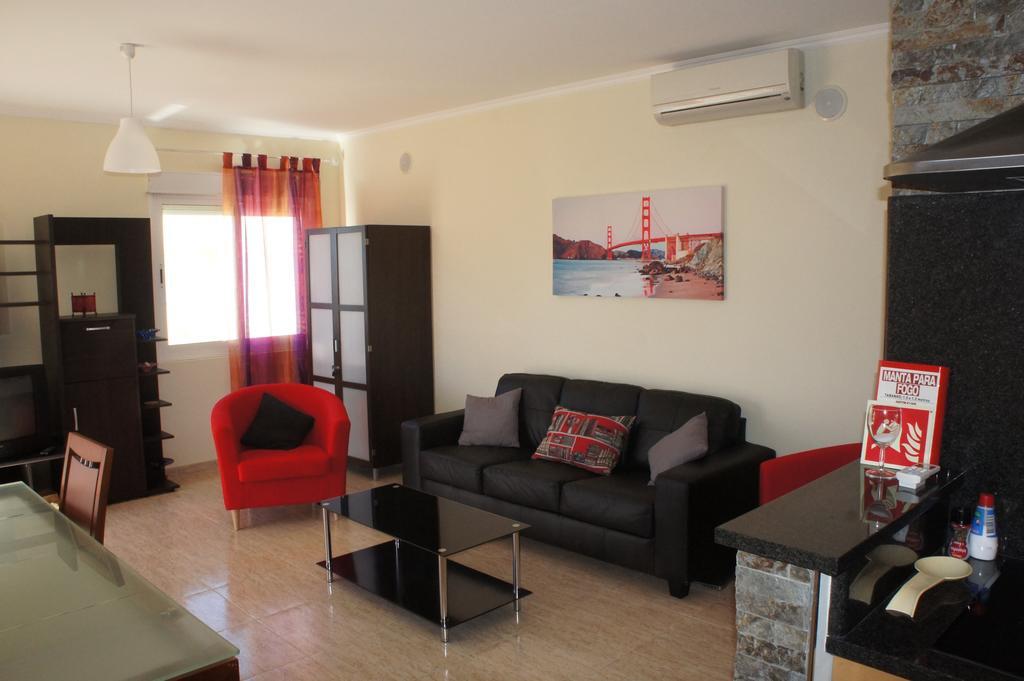 Sunny Apartment Al-Sakia, Quarteira, Vilamoura Exterior photo