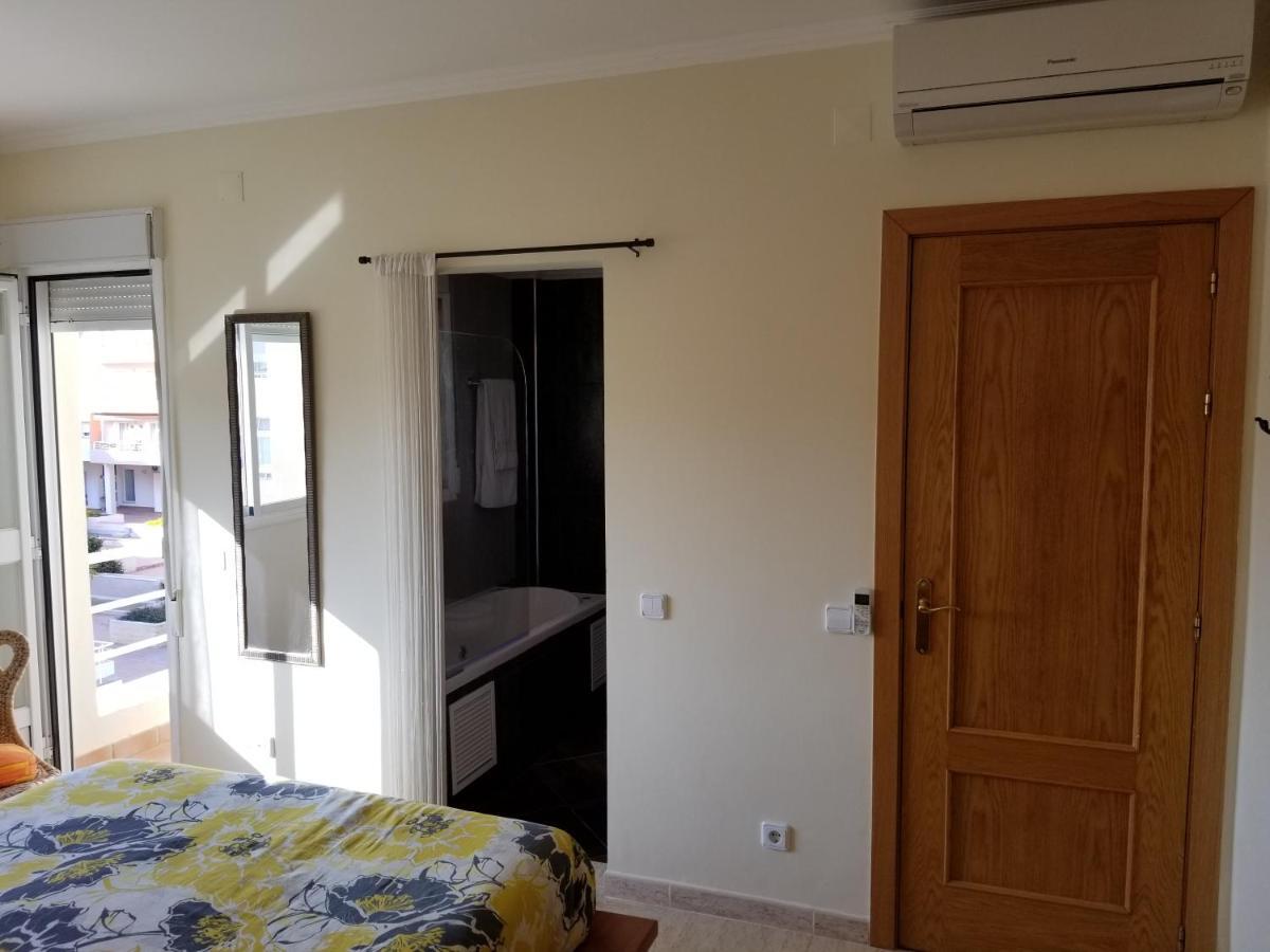 Sunny Apartment Al-Sakia, Quarteira, Vilamoura Exterior photo
